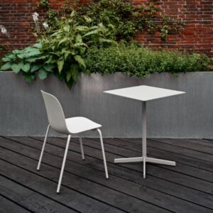 Neu-Table-firkantet-Udstilling1-HAY-Collection.jpg